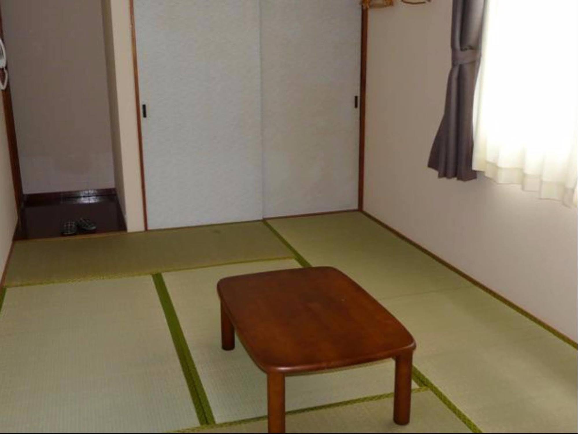 Pension Ressha House Furano Bagian luar foto